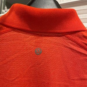 Lululemon Men’s Small Polo